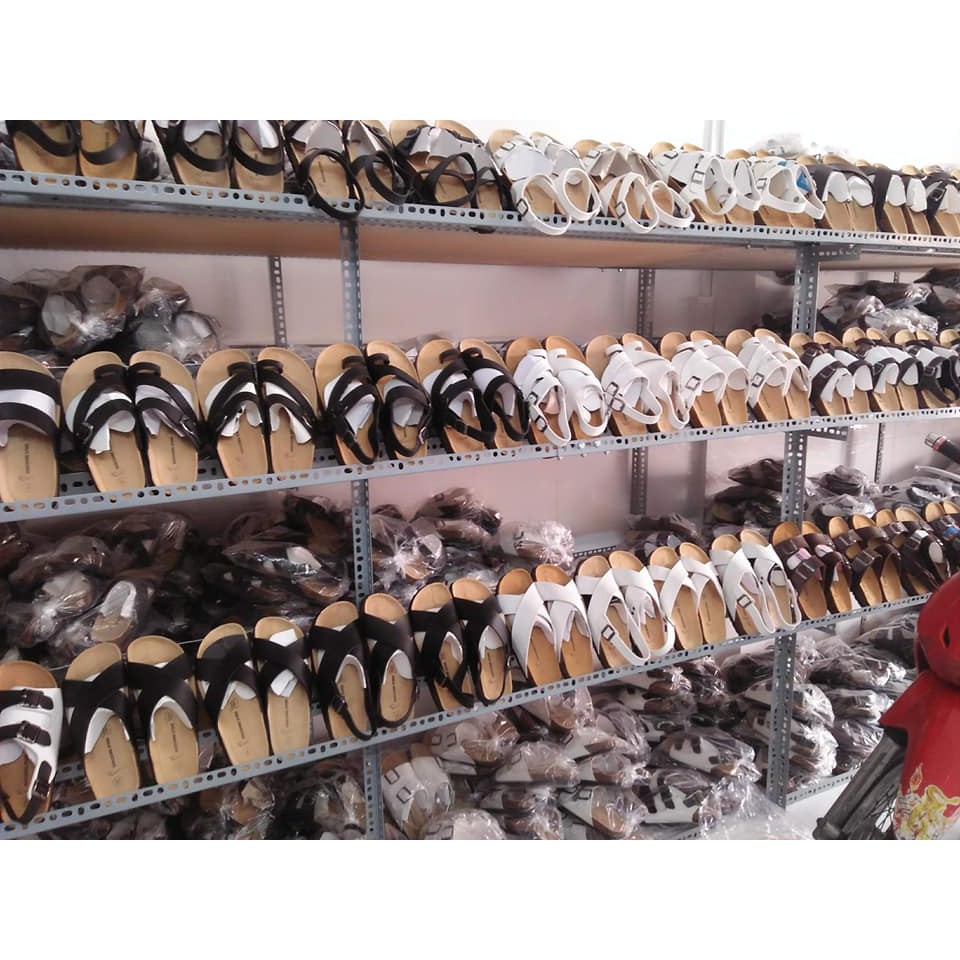 Giày sandal nam nữ 2 khóa trắng đế trấu xuất khẩu - huucuong store