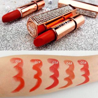 Son sáp Wodwod bấm đính đá siêu đẹp