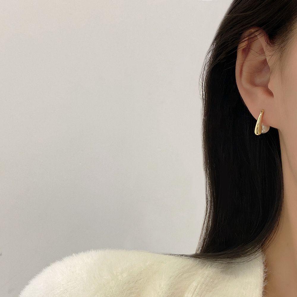 Bông Tai Hợp Kim Hình Chữ C Phong Cách Baroque Ngọt Ngào