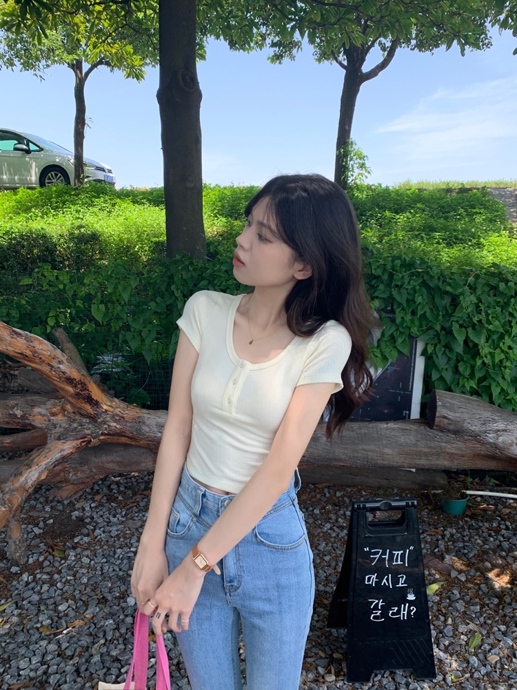 Áo Thun Tay Ngắn Màu Hồng 51638