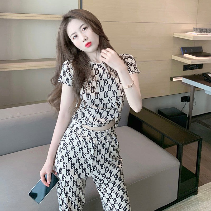 Set Áo Thun Ngắn Tay Và Quần Dài Lưng Cao Ống Rộng Thời Trang Hè Trẻ Trung