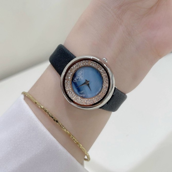 Đồng hô nữ Prada dây da mềm, full box, thẻ bảo hành 12 tháng -Dongho.prada | BigBuy360 - bigbuy360.vn