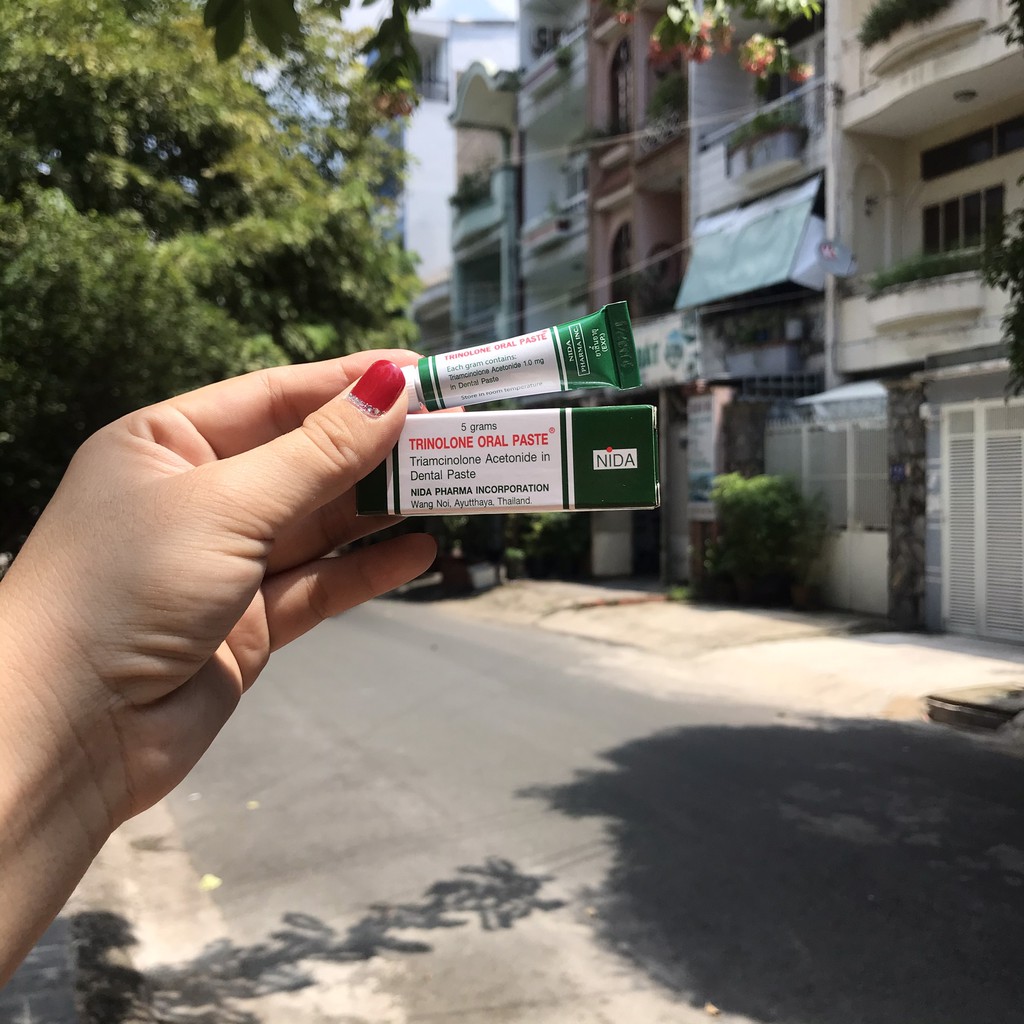 Kem bôi nhiệt miệng Thái Lan 5gr - Trinolone Oral Paste tại Nguyễn Gia group