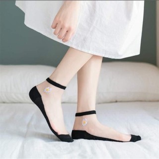 tất lưới hoa cúc