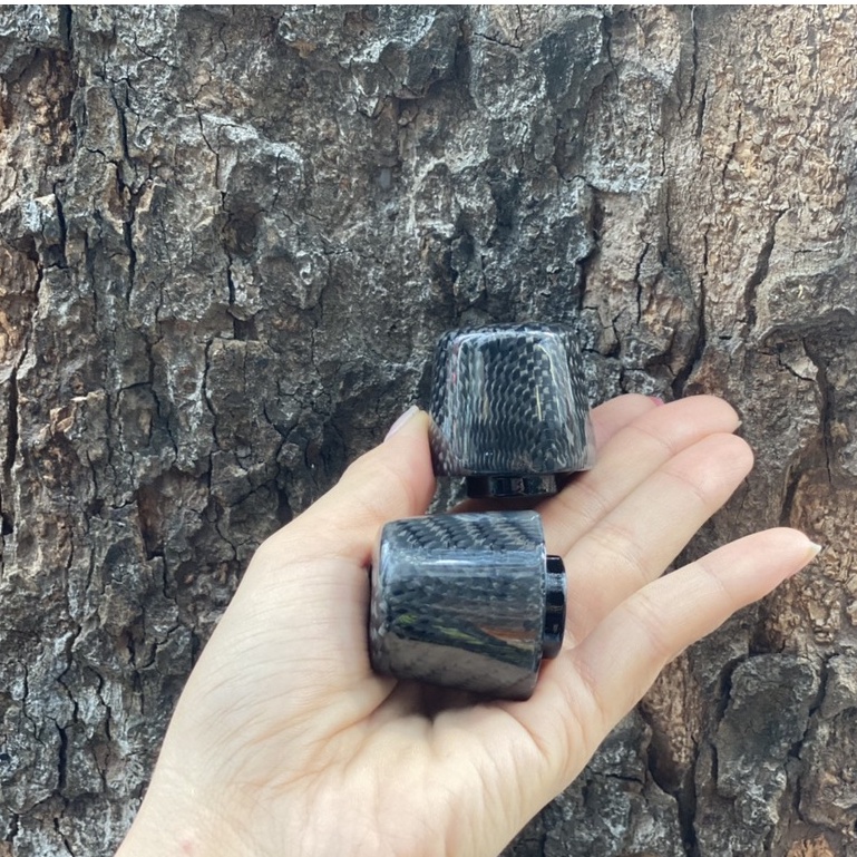 Gù Carbon fiber chống rung, đầm tay lái 01 cặp