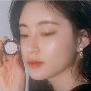NHŨ MẮT ROMAND THE UNIVERSE GLITTER