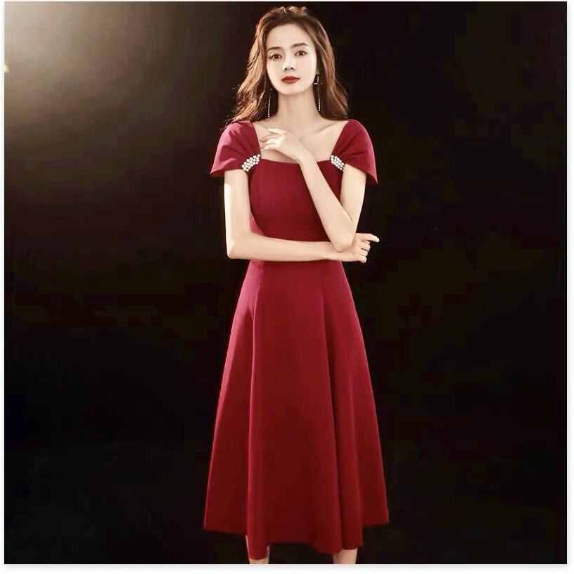 ĐẦM UMI ĐÍNH NGỌC ĐỎ TRƠN NHƯNG KHÔNG KÉM PHẦN QUAN TRỌNG  THỜI TRANG KME.STORE