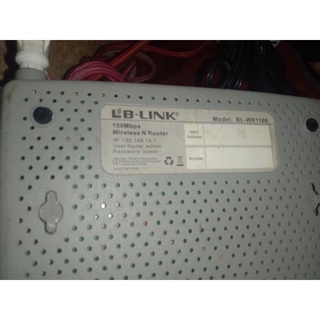 cục wifi + tặng nguồn (phát wifi hoặc làm cục kích sóng)