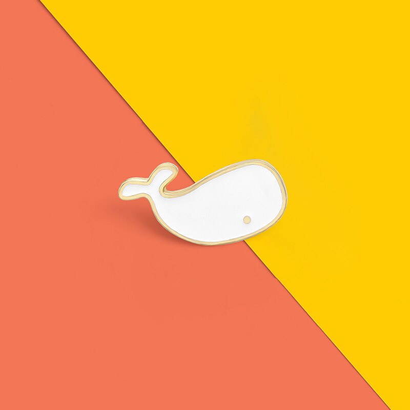 Huy hiệu cài áo hình cá voi trắng hoạt hình phong cách đơn giản