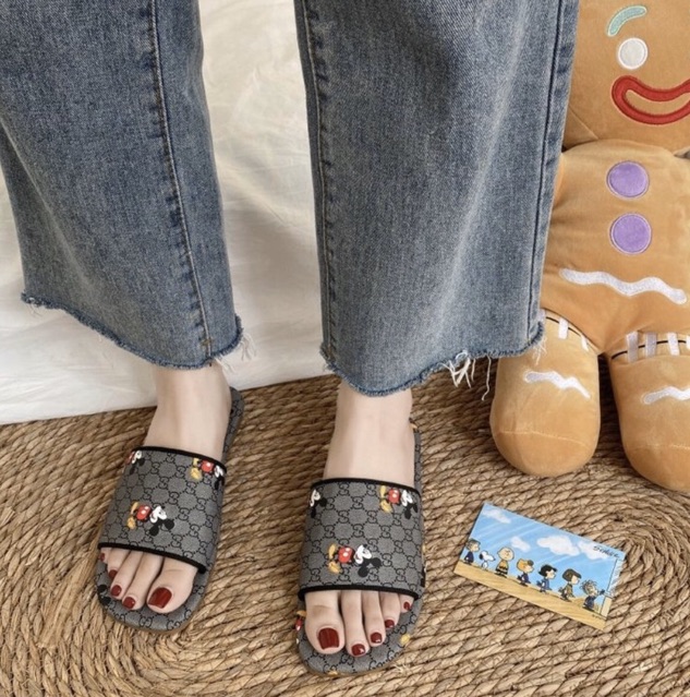 DÉP XẸP THỜI TRANG - GUCCCI MIckey