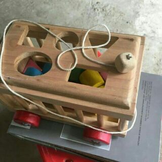 đồ chơi cho bé yêu cũi thả hình