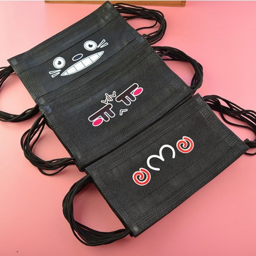 Khẩu trang y tế hoạt hình 4 lớp dày và đẹp | BigBuy360 - bigbuy360.vn