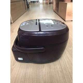 Nồi cơm điện Nhật- Tiger áp suất 2 bi 1 lít