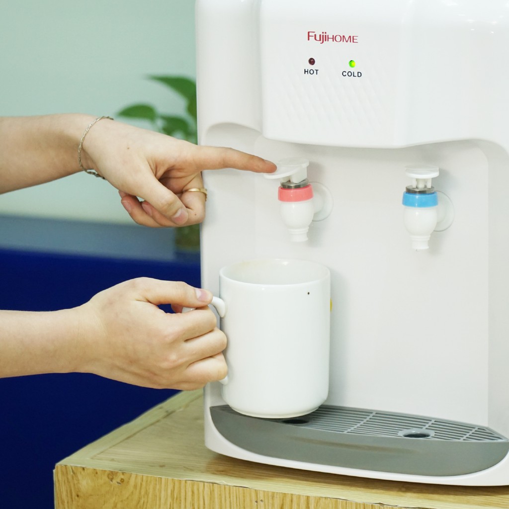 Cây nước nóng lạnh để bàn Nhập Khẩu Fujihome WD5510E, bình lọc máy lọc nước nóng lạnh mini uống công nghệ Nhật Bản
