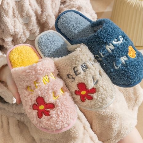 Dép Bông Đi Trong Nhà - Văn Phòng Hình Họa Tiết Hoa Xinh Xắn