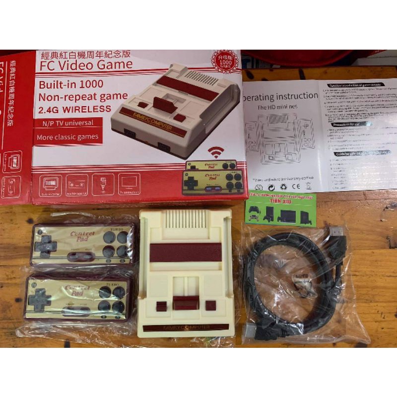 MÁY ĐIỆN TỬ 4 NÚT mini HDMI classic tích hợp 600 trò kỷ niệm 20 năm