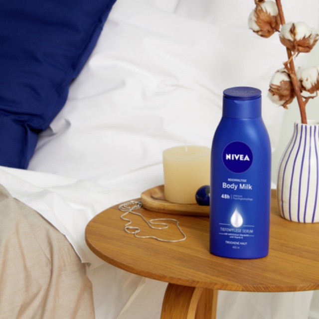 Dưỡng thể Nivea – Hàng Đức