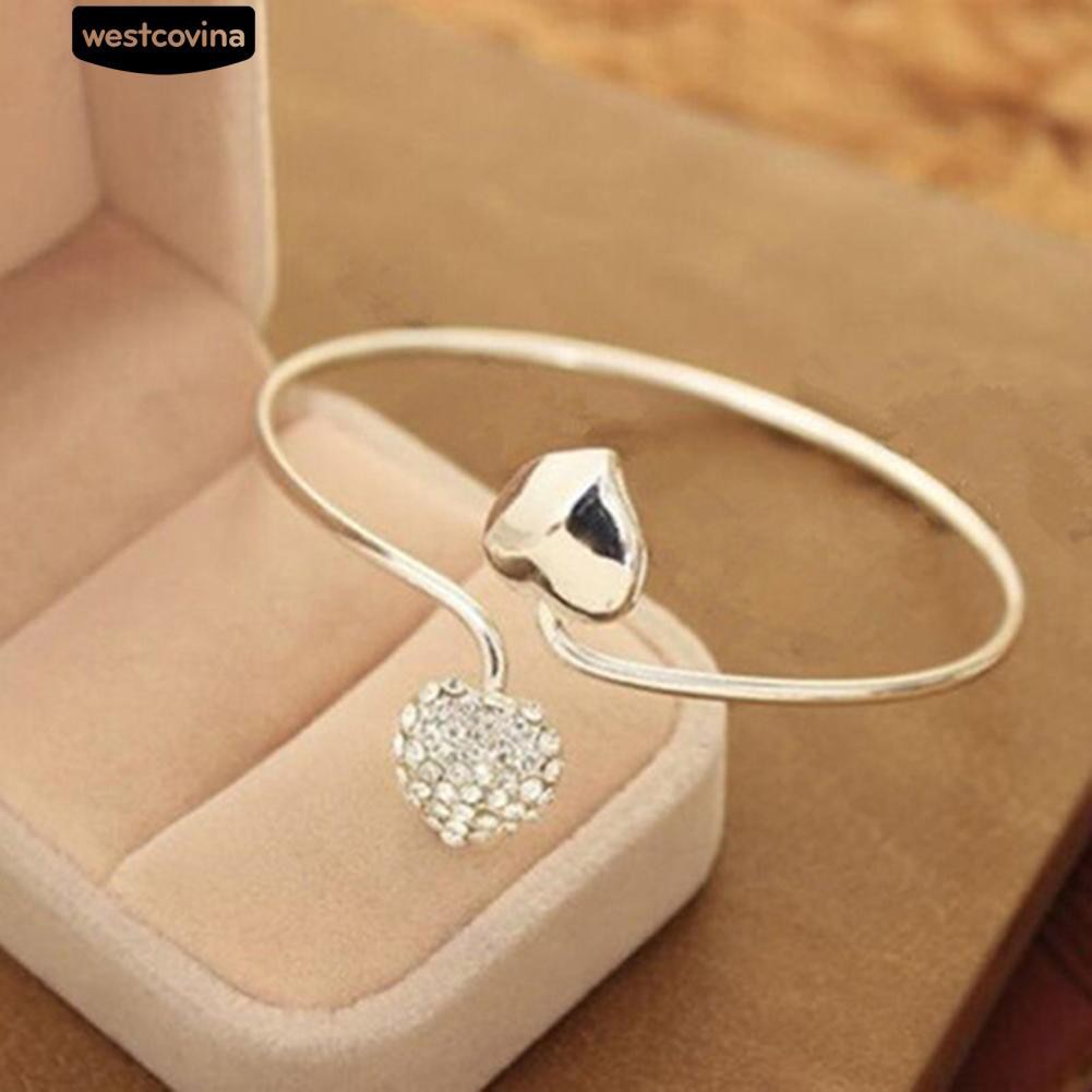 Vòng tay thời trang mạ bạc đính đá hình trái tim sang trọng