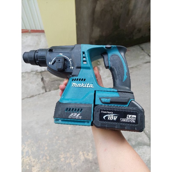 Máy khoan bê tông makita dhr244
