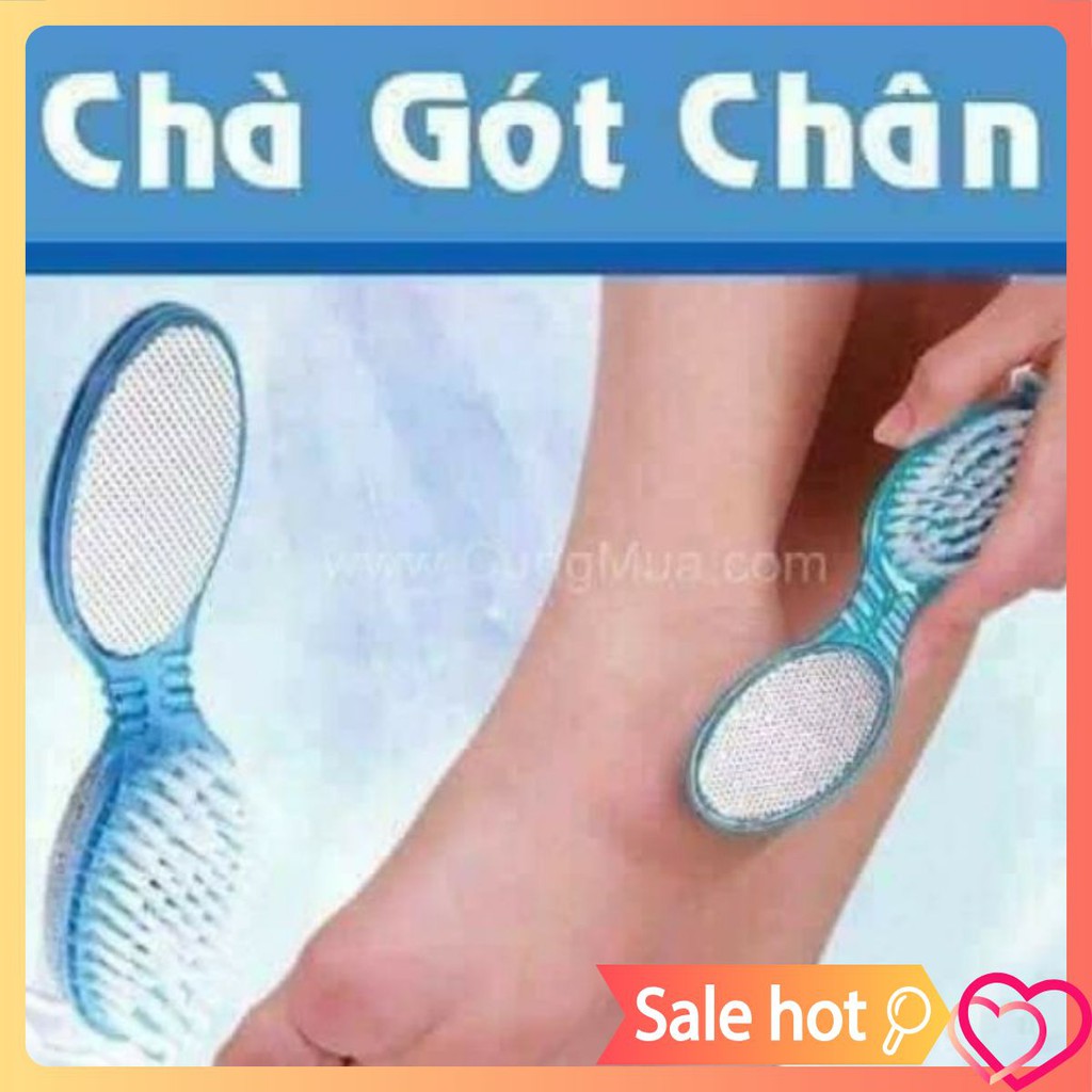 Chà gót chân cho da khô và nứt