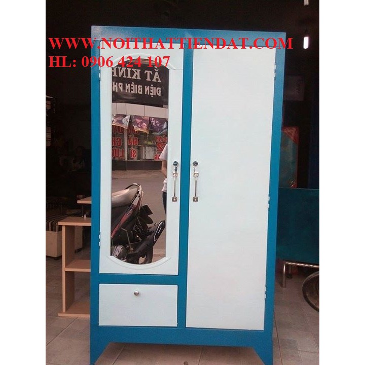 Tủ sắt quần áo