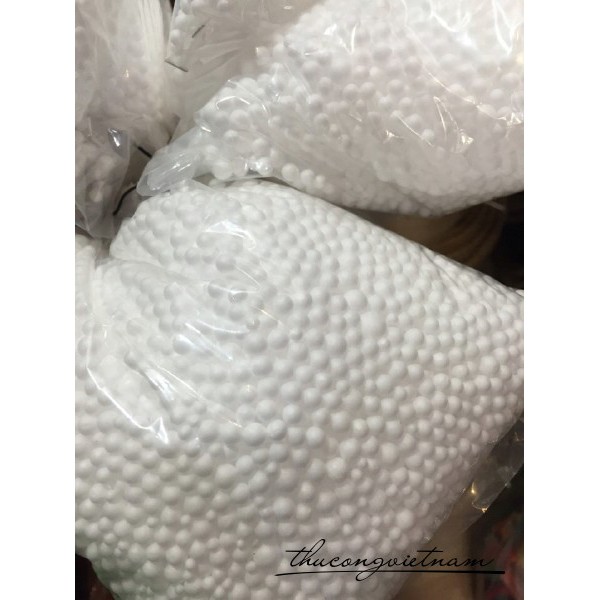 Bọc xốp trắng làm hoa giấy lụa