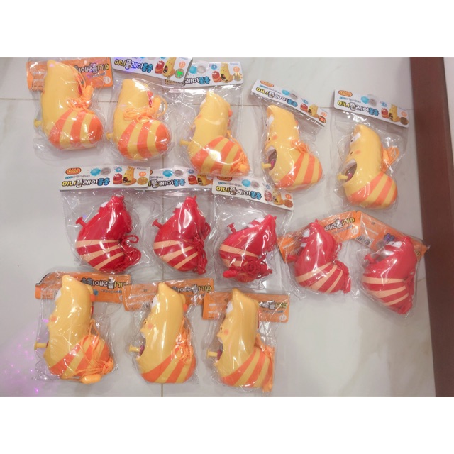 Súng nước Larva