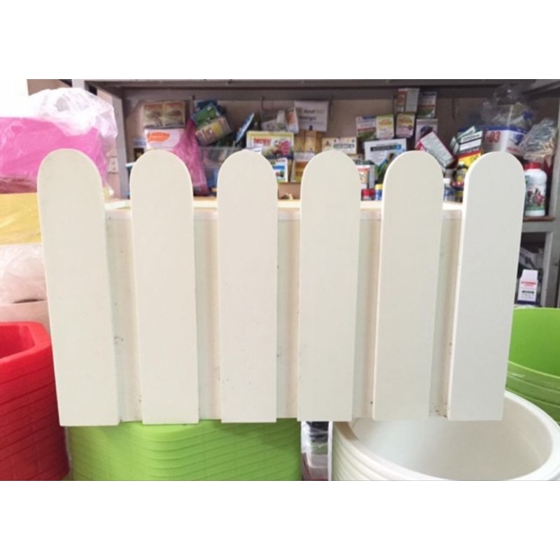 CHẬU NHỰA HÀNG RÀO TRỒNG HOA KT 31x15x11cm