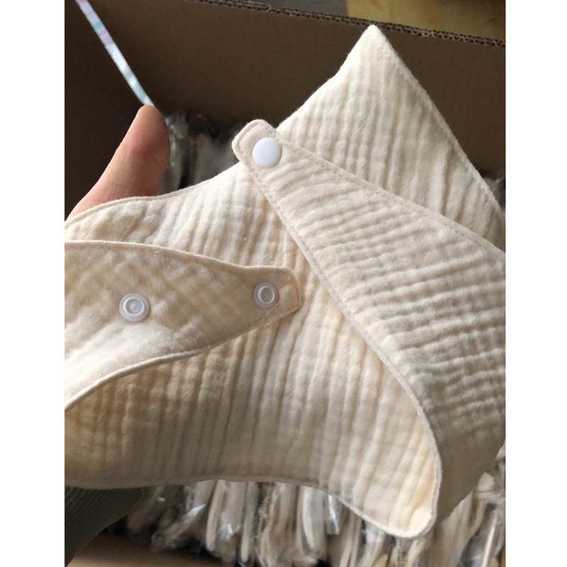 Yếm Ăn Tam Giác Bằng Cotton Thân Thiện Với Da Cho Bé