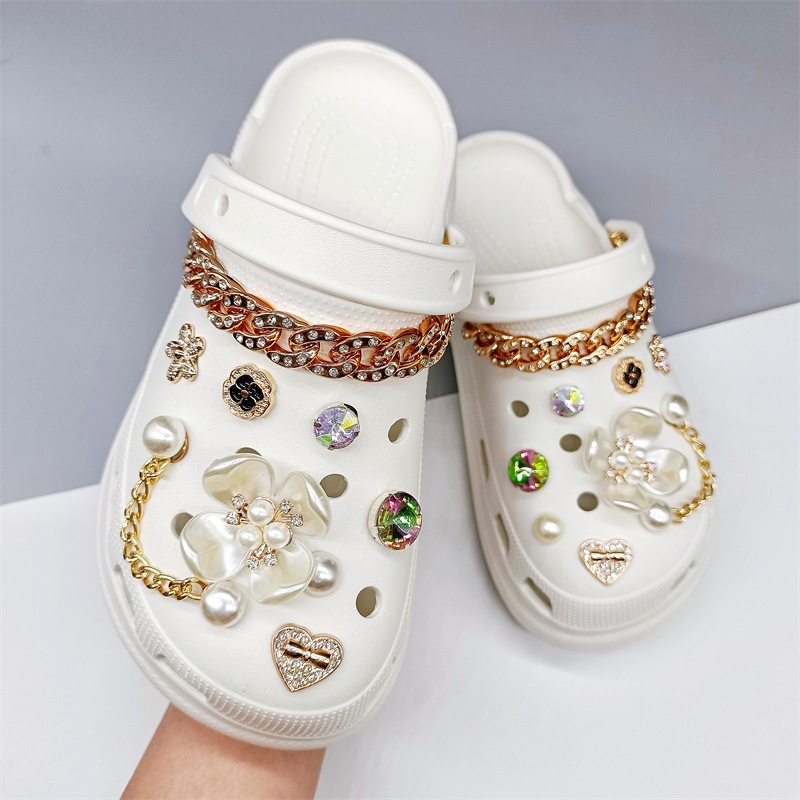 phụ kiện dép Crocs charm DIY khóa giày crocs jibbitz Nhựa trang sức Phụ kiện trang trí giày crocs nút trang trí giày trẻ em Dép Sandal Đồ trang sức Quà tặng sáng tạo món quà đặc biệt
