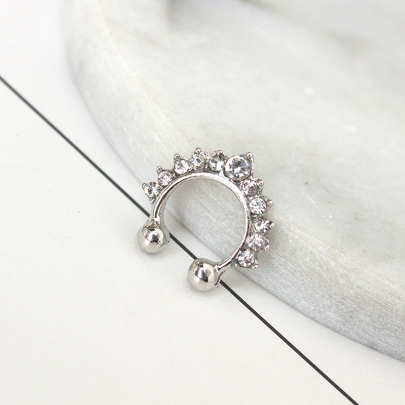 Khuyên mũi đính đá tinh xảo thời trang sành điệu