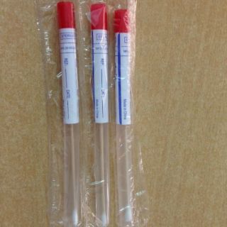 Que tăm bông lấy bệnh phẩm