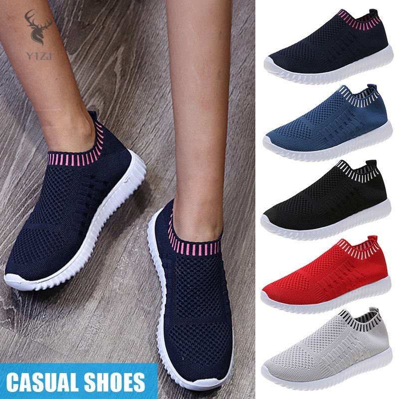 COD&amp; Summer Shoes Men Couple Casual Shoes Fashion Lightweight Breathable Walking Sneakers Slip-on Men Mesh Flats Shoes