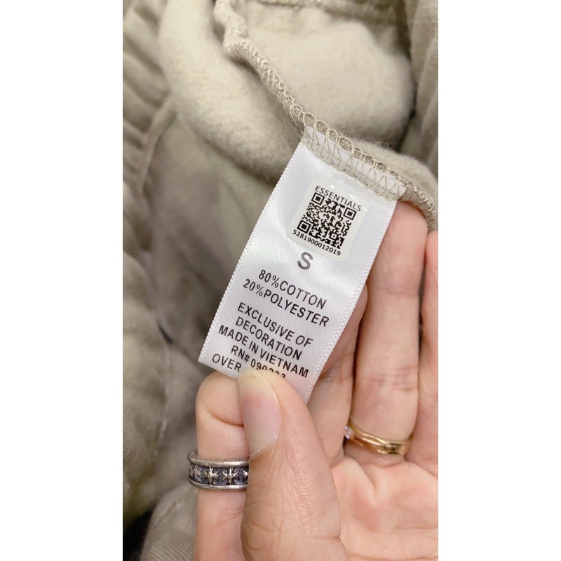 ⚡️[CHỈ 1 NGÀY] - Quần short FOG Fear of God ESSENTIALS ss20 3M logo Charcoal, quần đùi FOG ESSENTIALS | BigBuy360 - bigbuy360.vn