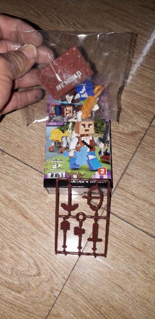 Lắp ráp 1 hộp LegoMineCraff My Word 2 trong 1 0184E