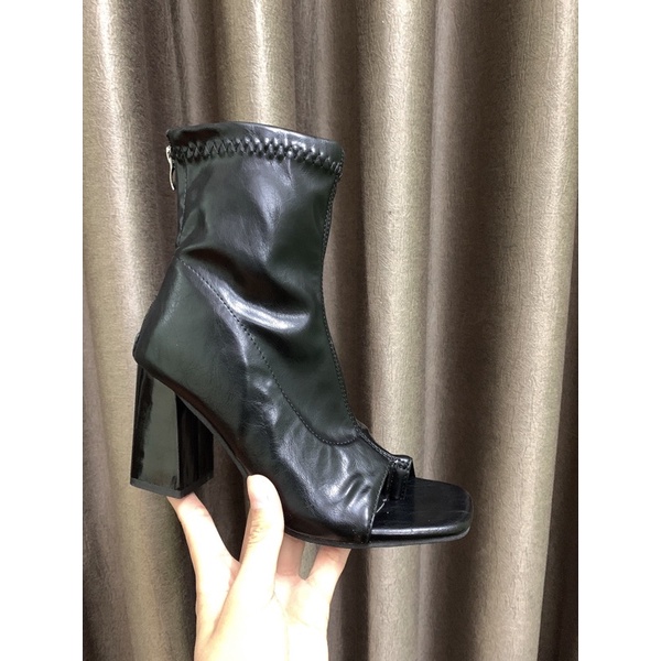 Bốt hở mũi khóa sau cao 8p chanh xả 3681