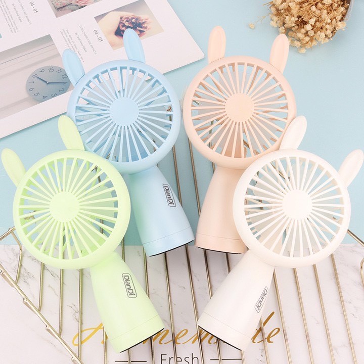 Quạt Cầm Tay Tai Mèo Tai Thỏ 5 Cánh Có Đèn Led Pin Sạc