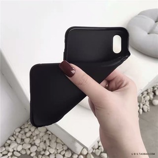 ỐP IPHONE MÀU ĐEN MỀM DẼO TPHCM TỪ IPHONE 6 ĐẾN 12