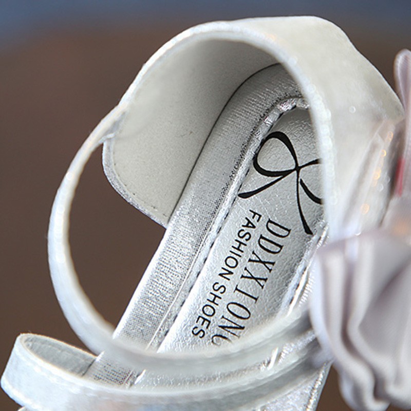 Đôi giày sequin bít mũi đính sequin lấp lánh cho bé gái