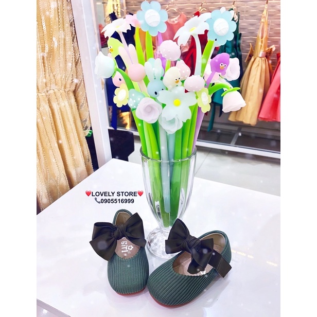 Bút Bi Lovely😘: Với nhiều hình🌸🐰🍓... cute cưng xỉu up xỉu down lắm luôn nha. Hàng Quảng Châu Loại 1 Cao Cấp