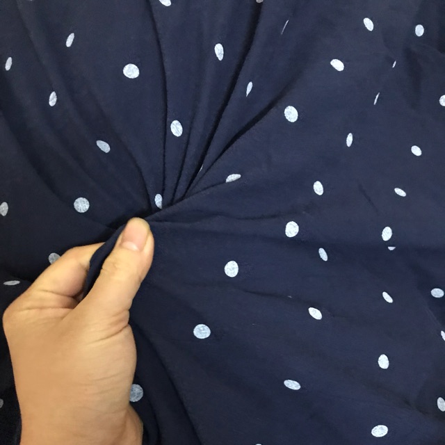 Vải thô chấm bi