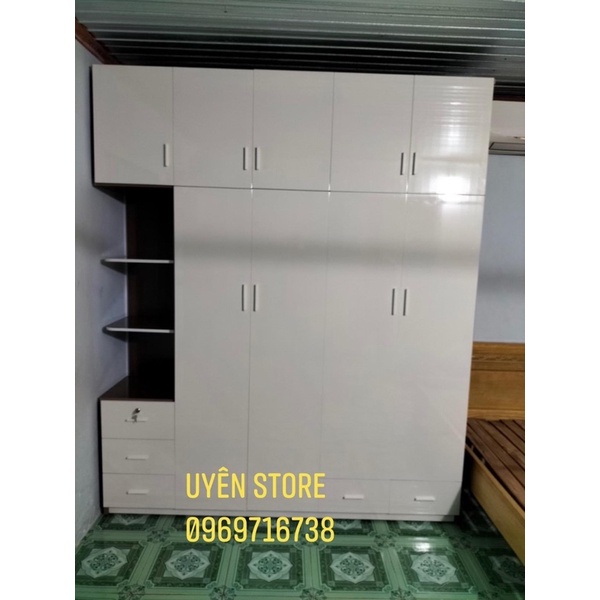 Tủ Nhựa Đài Loan Cao Trần Cao 2m4 Ngang 2m Màu Trắng - Viền Gỗ FREESHIP Và Bao Lắp Ráp tại HCM