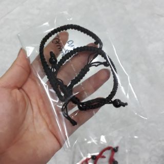 Dây đen làm vòng tay handmade