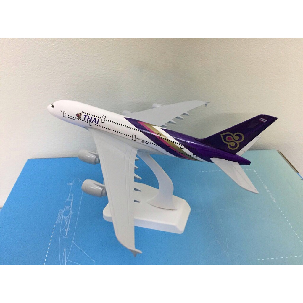 Mô hình máy bay A380 Thai Airways 20cm