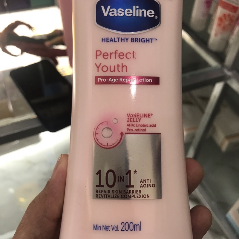 Sữa Dưỡng Thể Trắng Da Ngăn Ngừa Lão Hóa Healthy White Perfect 10 Vaseline 200Ml