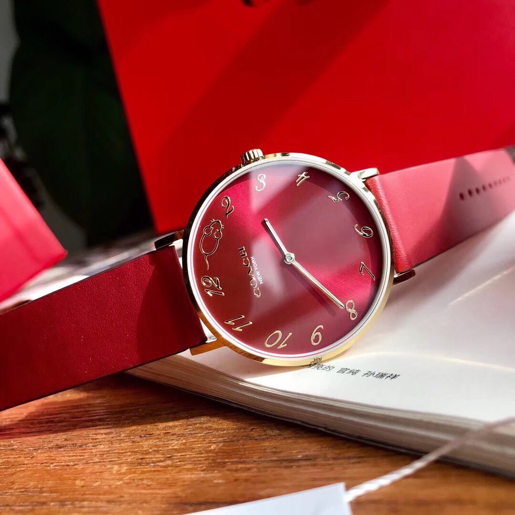 Đồng Hồ Nữ Coach Chuột Dây Da Đỏ 36mm