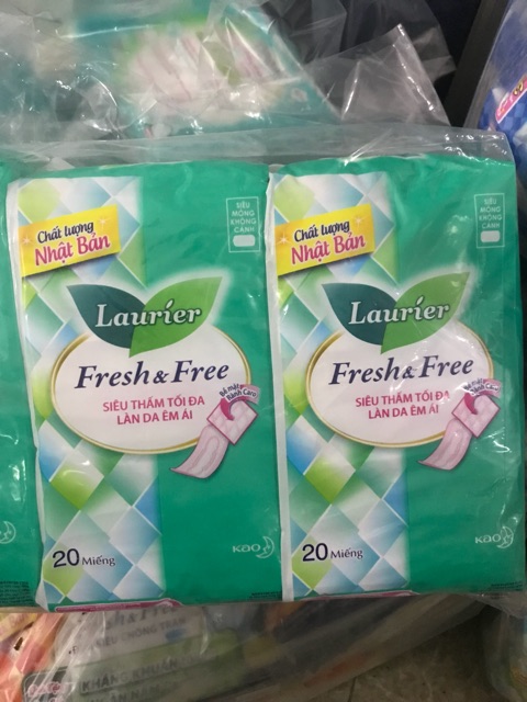Băng vệ sinh Fresh &amp; Free không cánh 20 miếng gói to