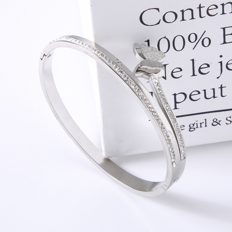 Vòng tay thép titan mạ vàng hồng 18k/ vàng/ bạc hình bướm đính đá zircon cách Hàn Quốc dễ phối đồ