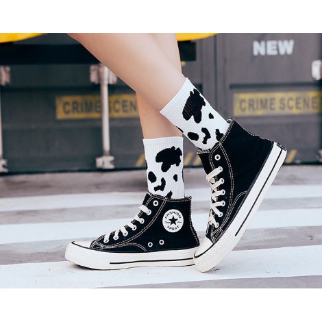 Tất vớ nam nữ cổ cao hoạ tiết Bò sữa