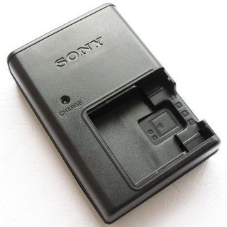 Sạc máy ảnh Sony BC-CSDE (cho pin NP-FR1) - Hàng nhập khẩu